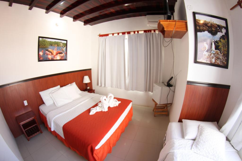 Hostal La Gran Tortuga Puerto Villamil Eksteriør bilde