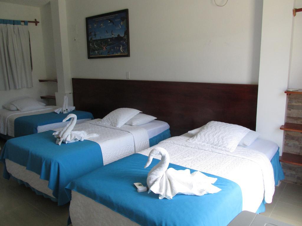 Hostal La Gran Tortuga Puerto Villamil Eksteriør bilde