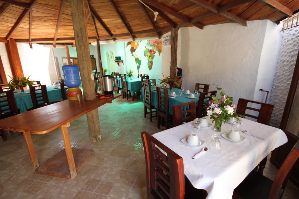 Hostal La Gran Tortuga Puerto Villamil Eksteriør bilde