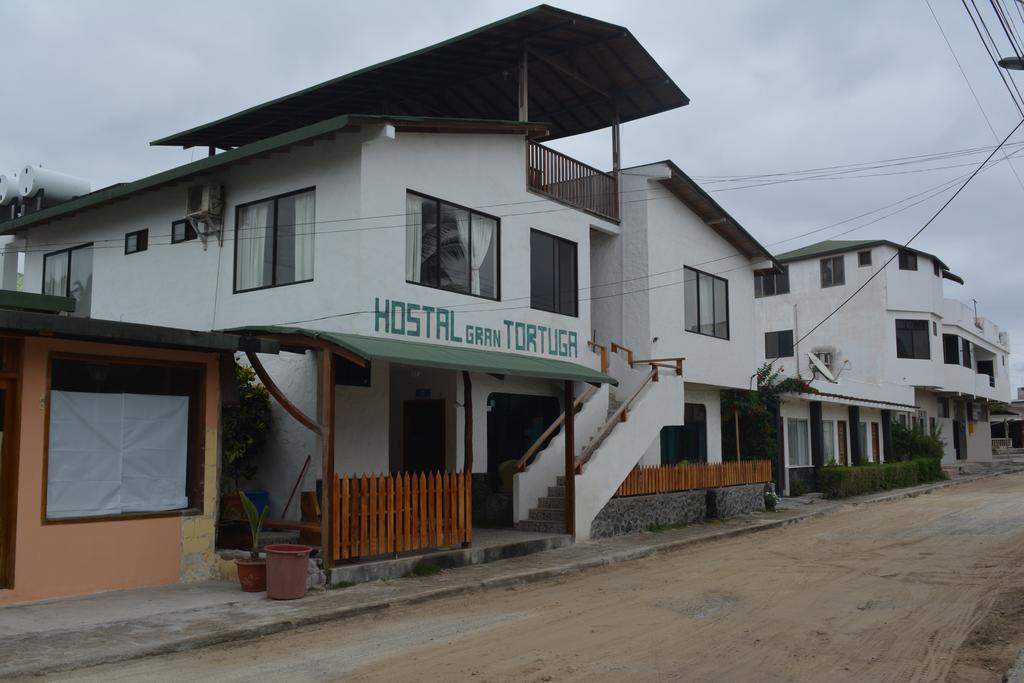 Hostal La Gran Tortuga Puerto Villamil Eksteriør bilde
