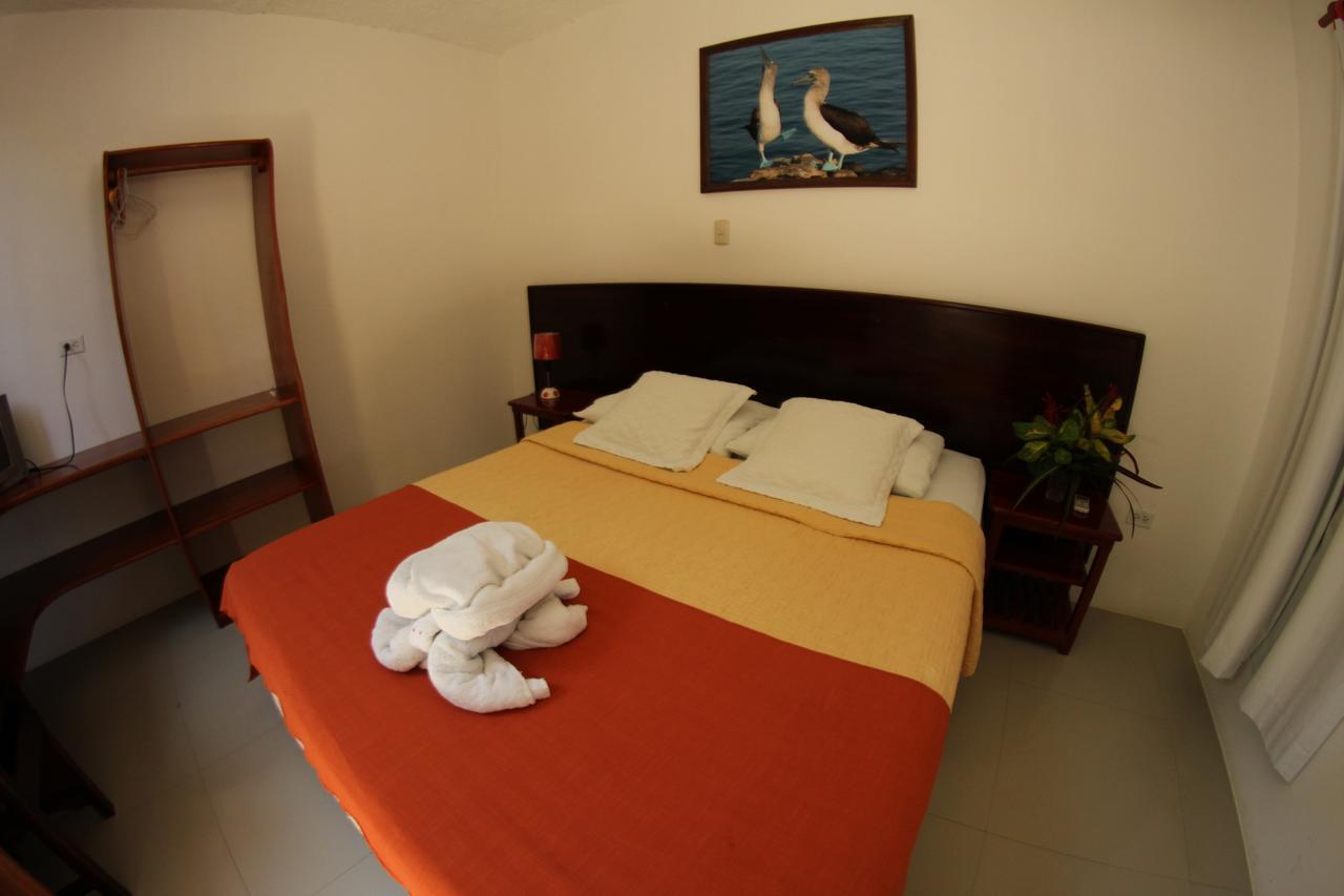 Hostal La Gran Tortuga Puerto Villamil Eksteriør bilde